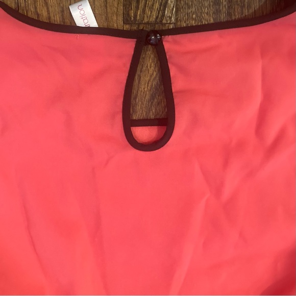 Coral Dress with Keyhole detail and Belt - Picture 4 of 4